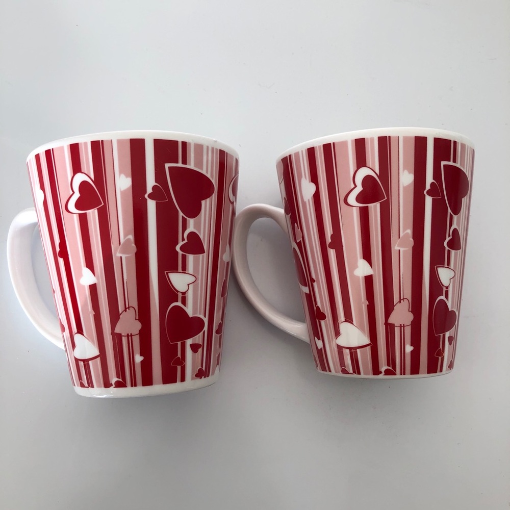 Set of two Valentine mugs